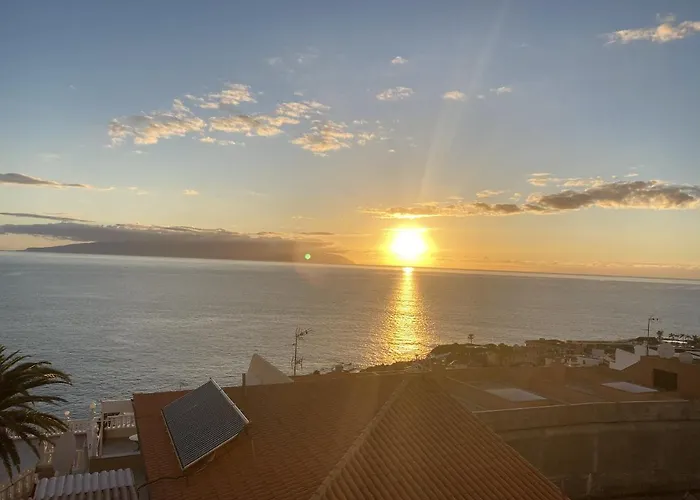Atico Angeles Min 3 Nights Puerto de Santiago (Tenerife)